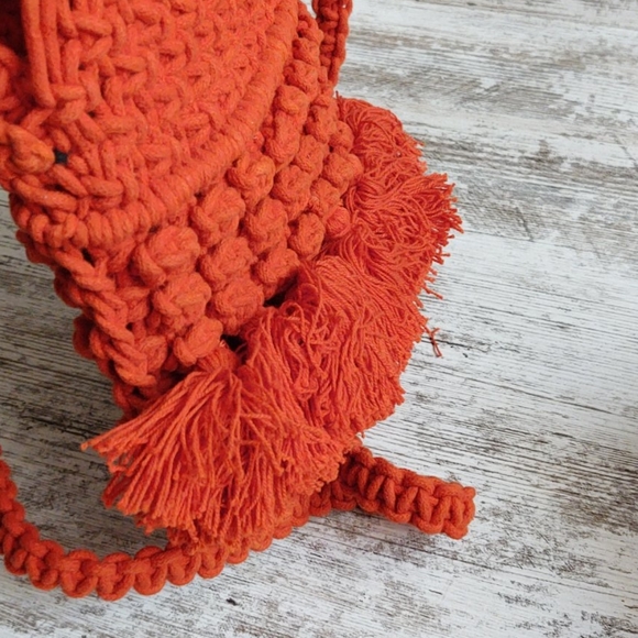 🟧NWT Cleobella Monaco Hand Woven Tassel - Picture 6 of 14